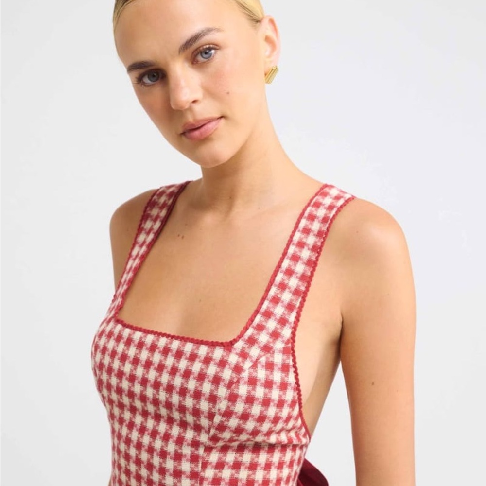 Rumored Toulouse Midi Dress Cherry Pie - Picture 5 of 5